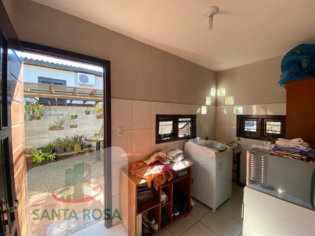 Gallery 01