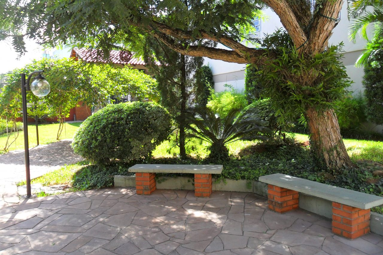 Gallery 01