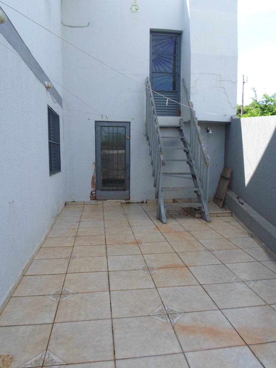 Gallery 01