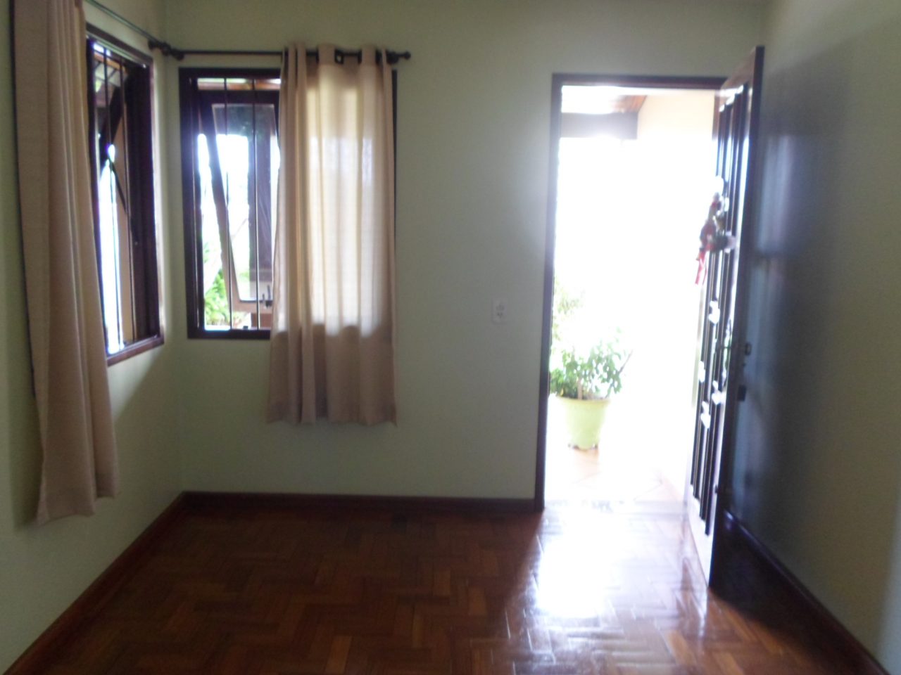 Gallery 01