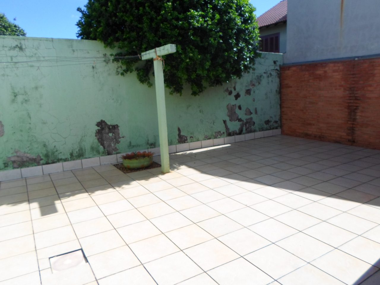 Gallery 01