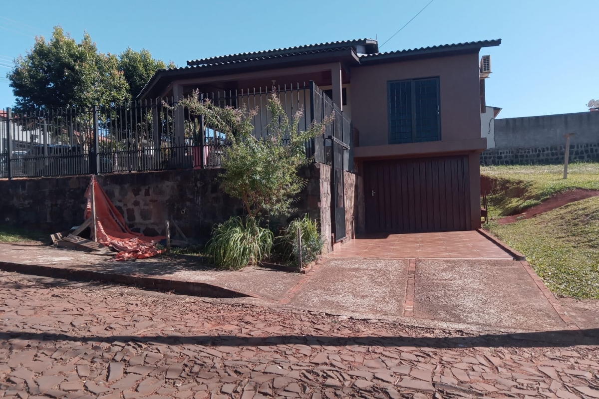 CASA - NOVO HORIZONTE