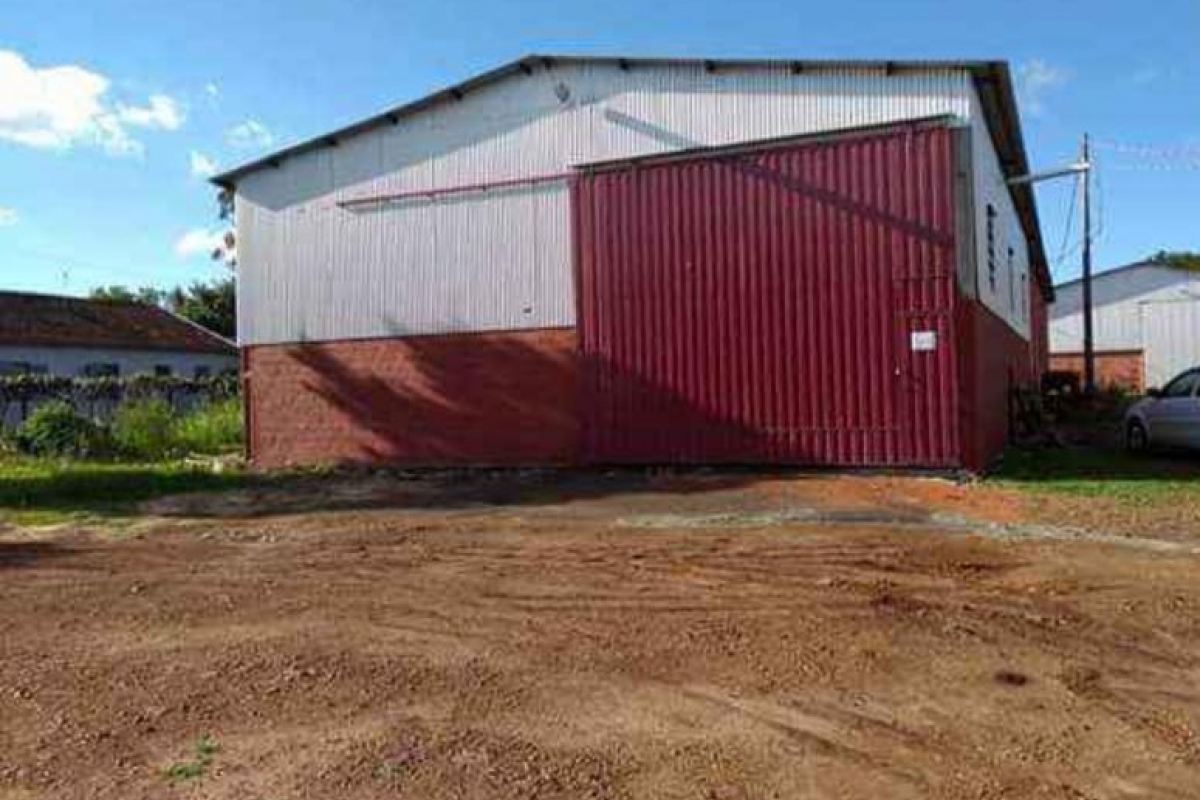 2 PAVILHÕES A VENDA