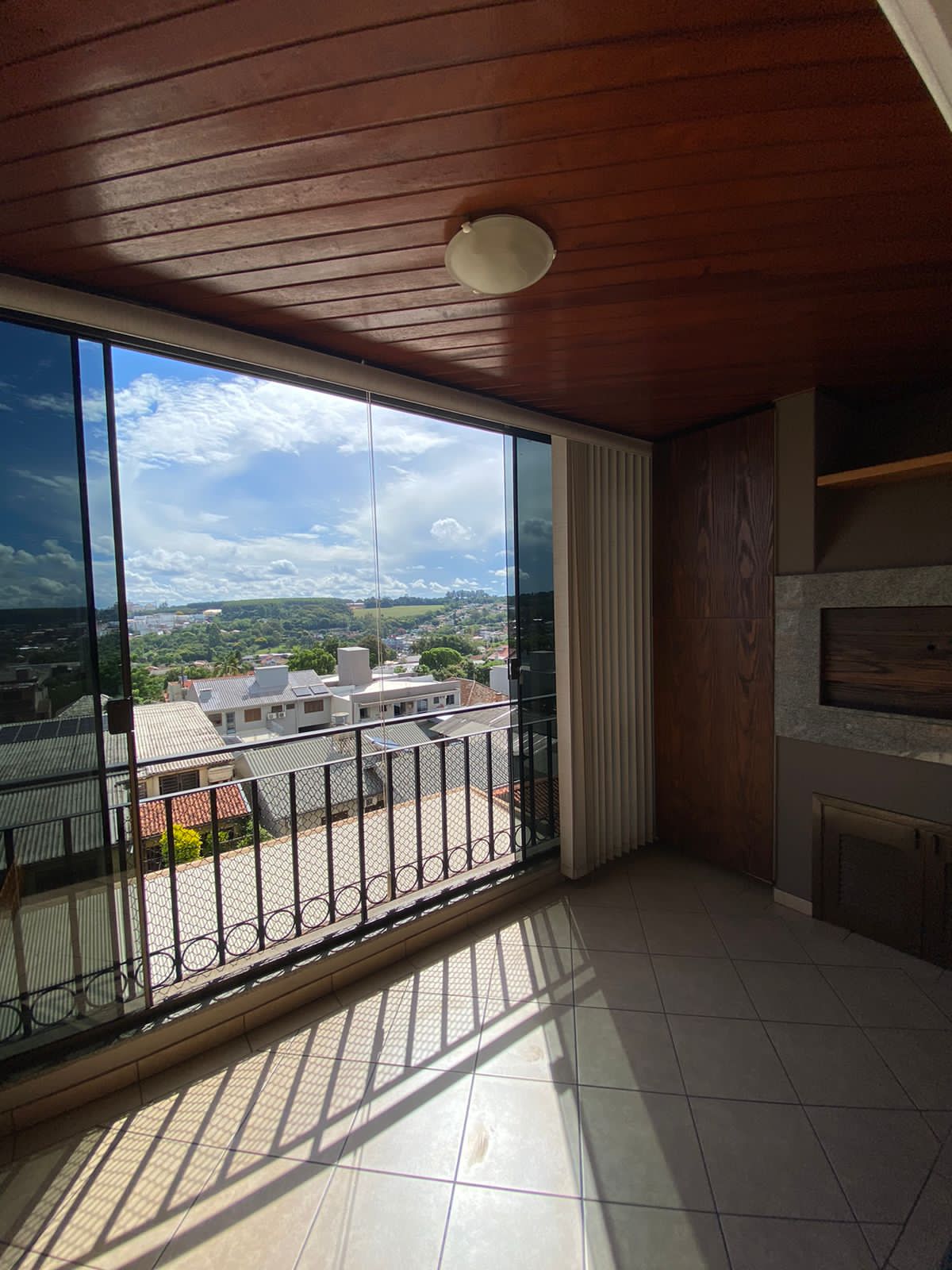 Gallery 01