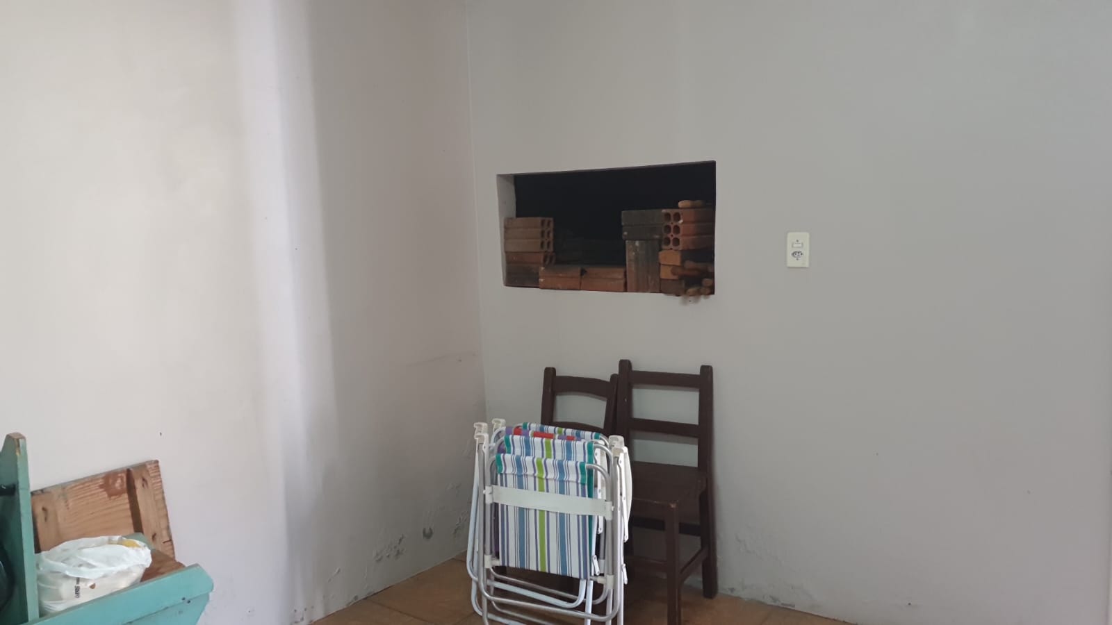 Gallery 01