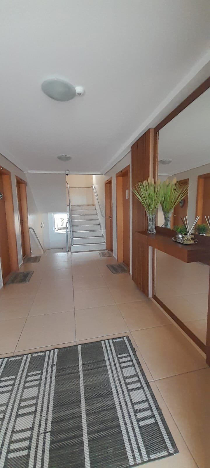 Gallery 01