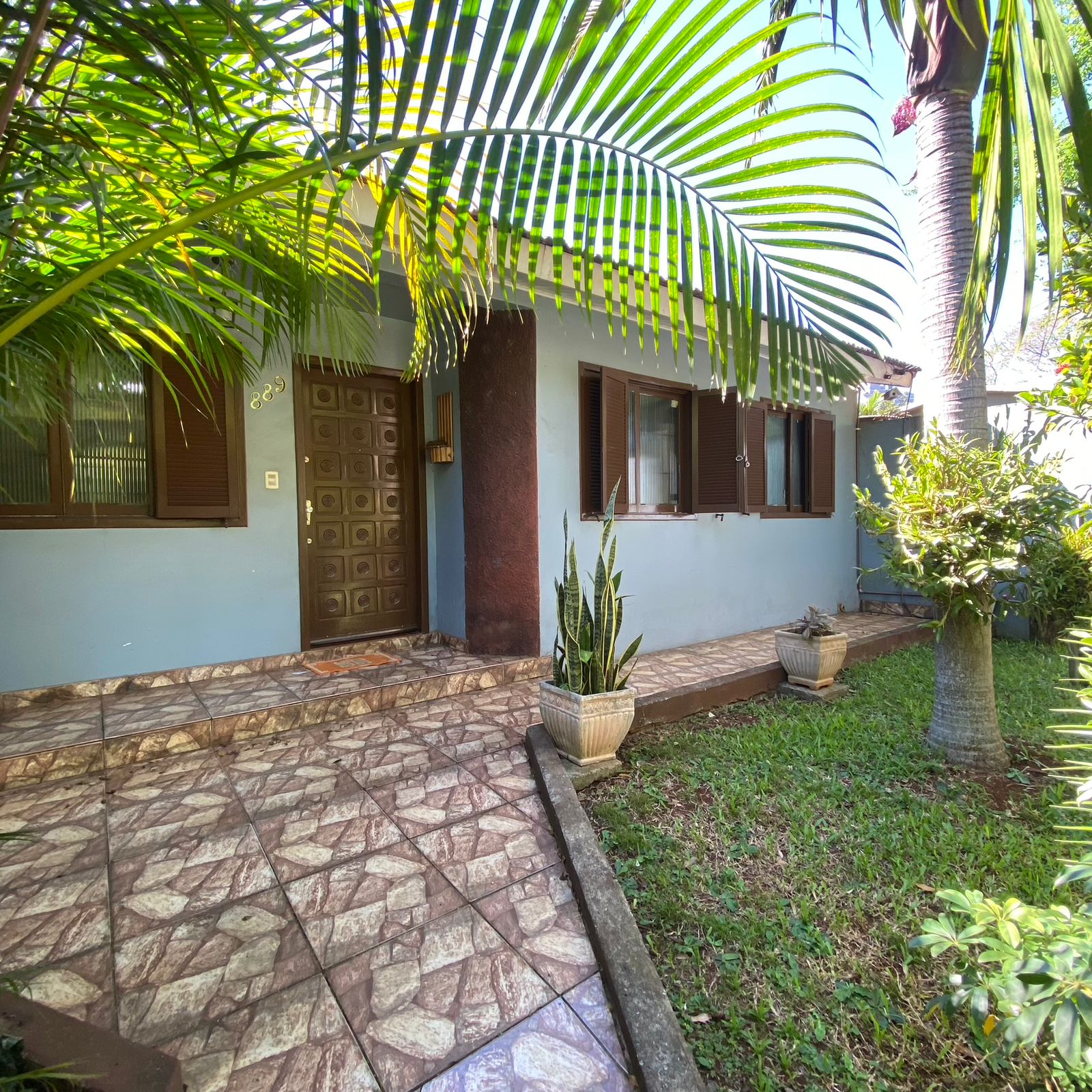 Gallery 01