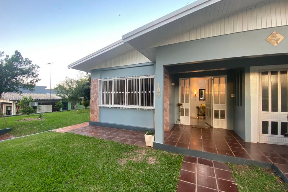 Casa Alvenaria - Centro