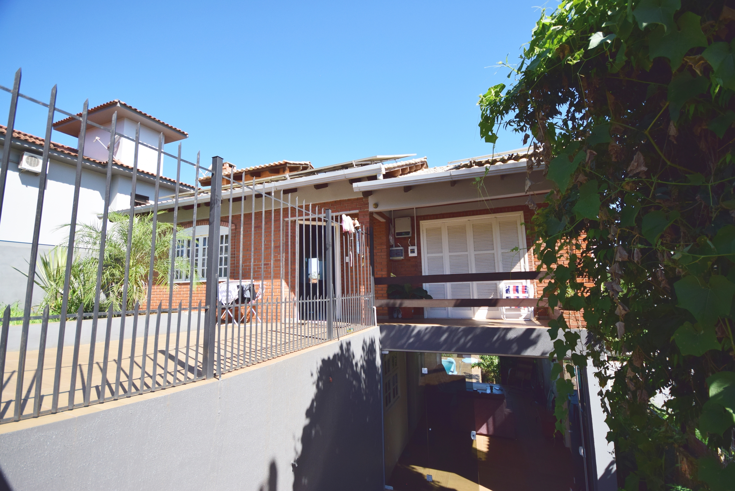 Gallery 01