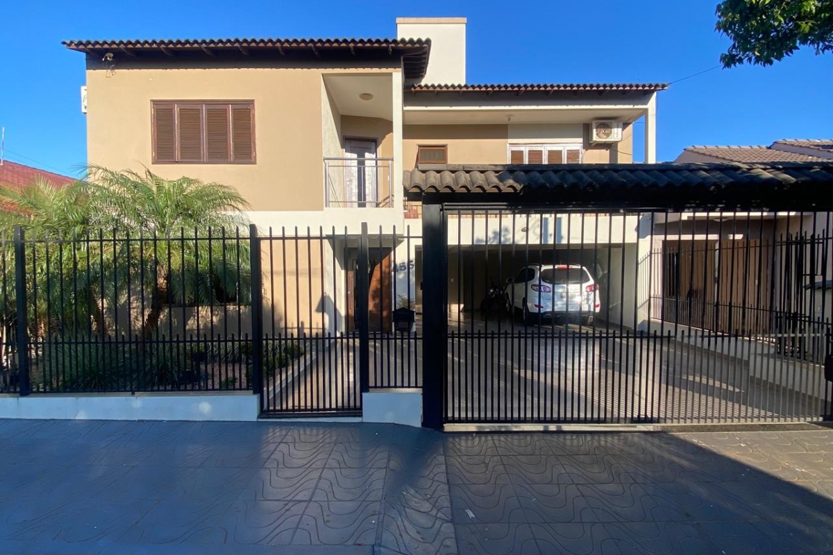 Casa Alto Padrão - B. Timbaúva