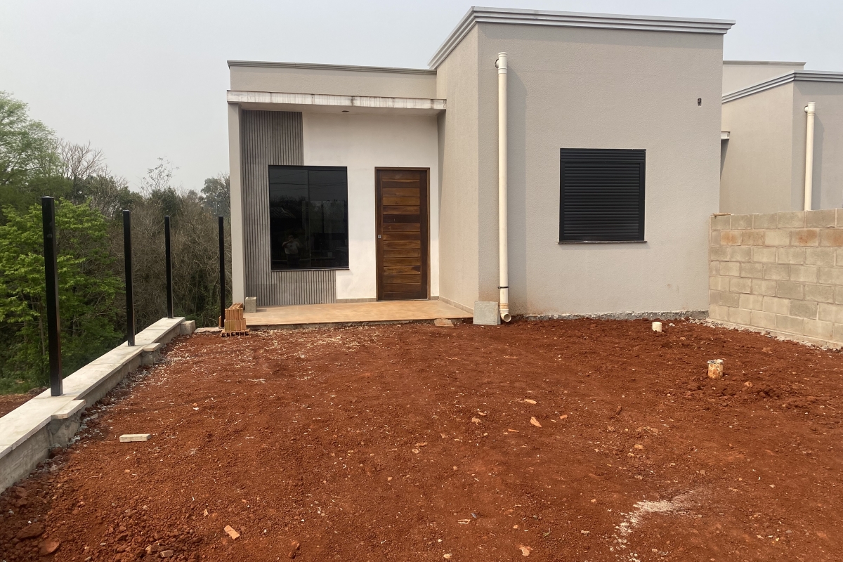 Casas Geminadas - Em fase de acabamento