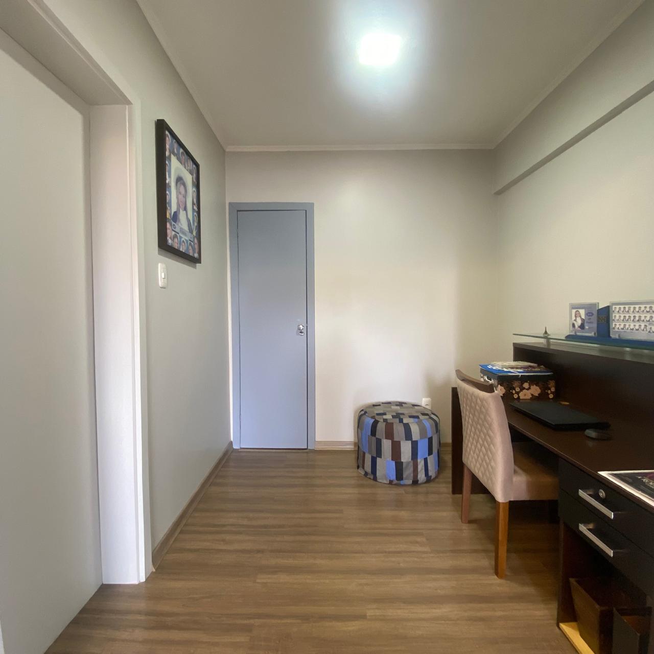 Gallery 01