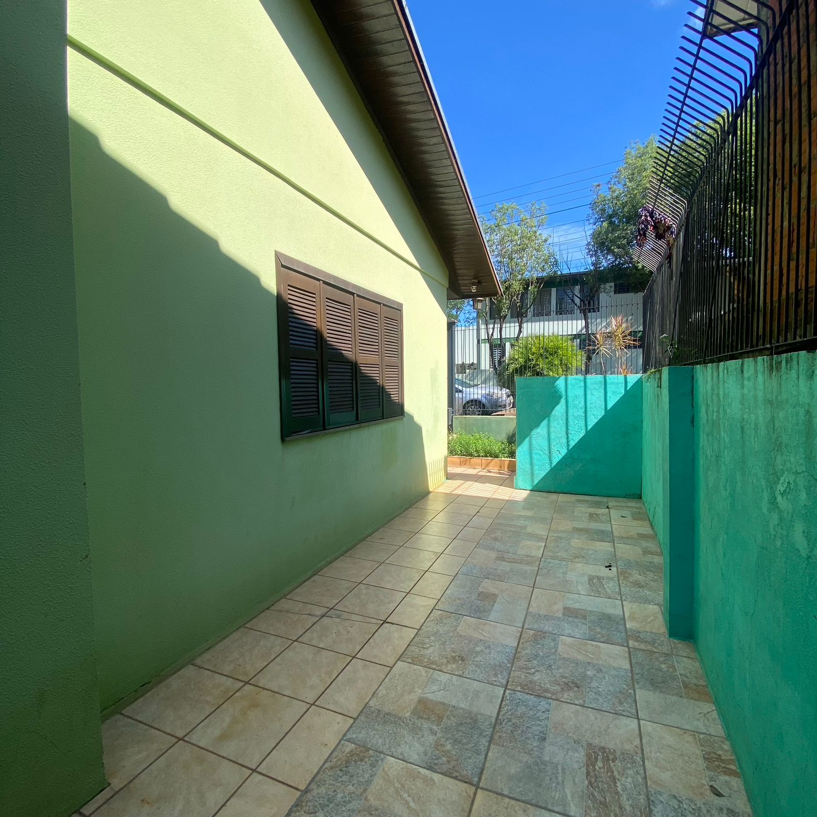 Gallery 01