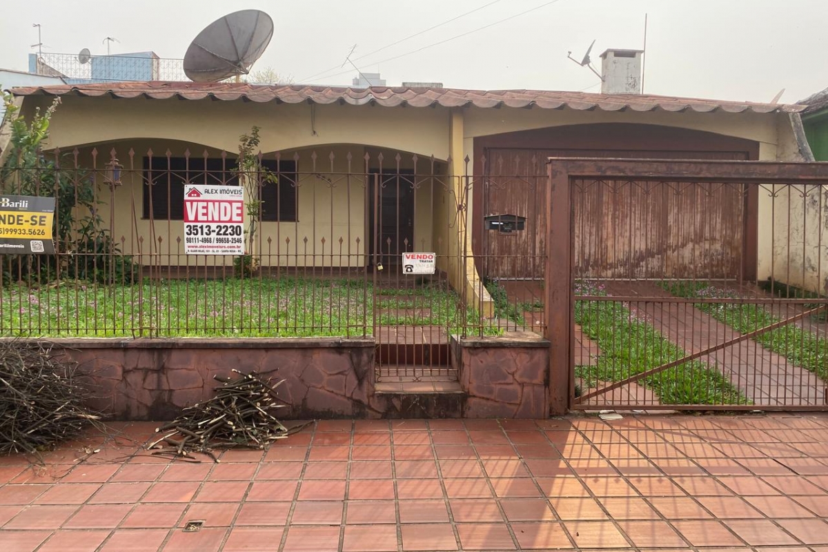 Casa Localizada no Centro