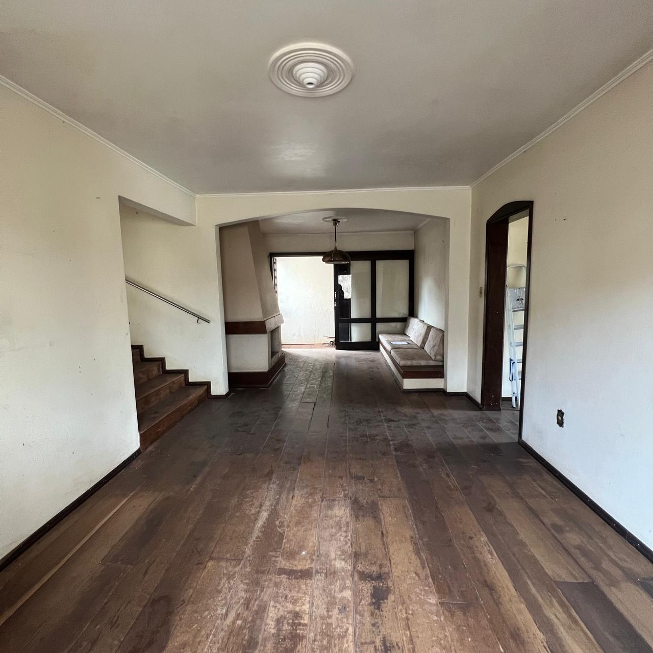 Gallery 01