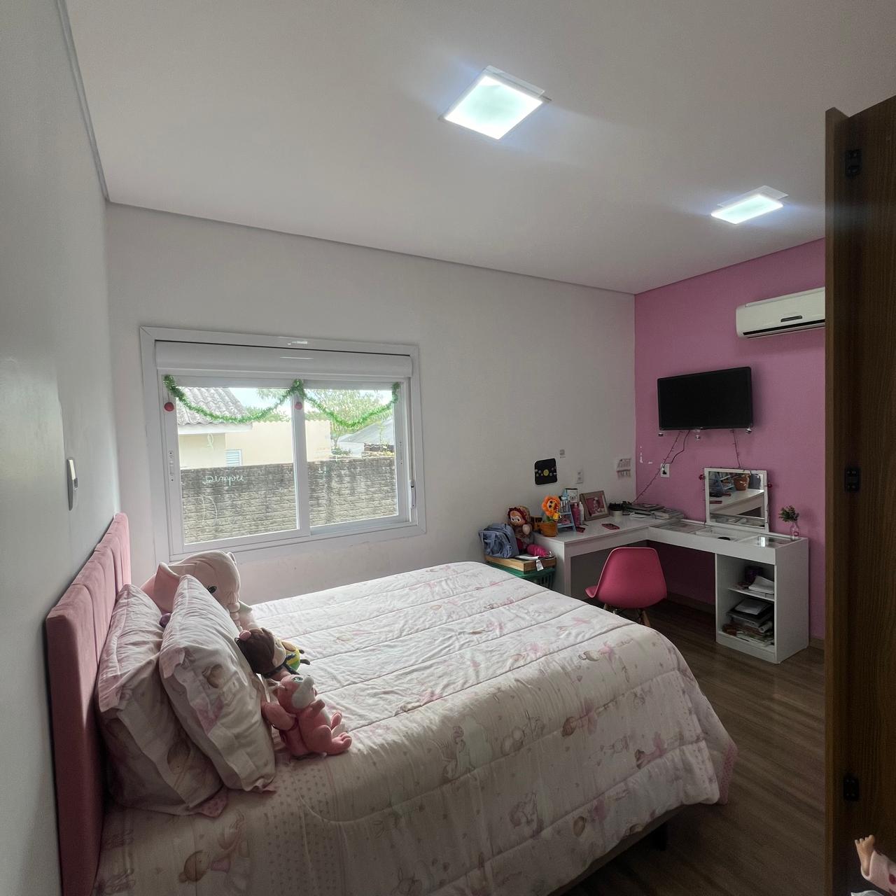 Gallery 01
