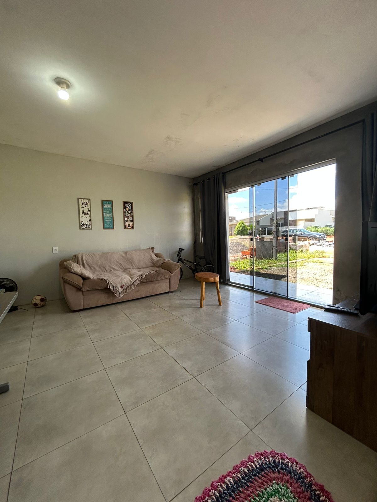 Gallery 01