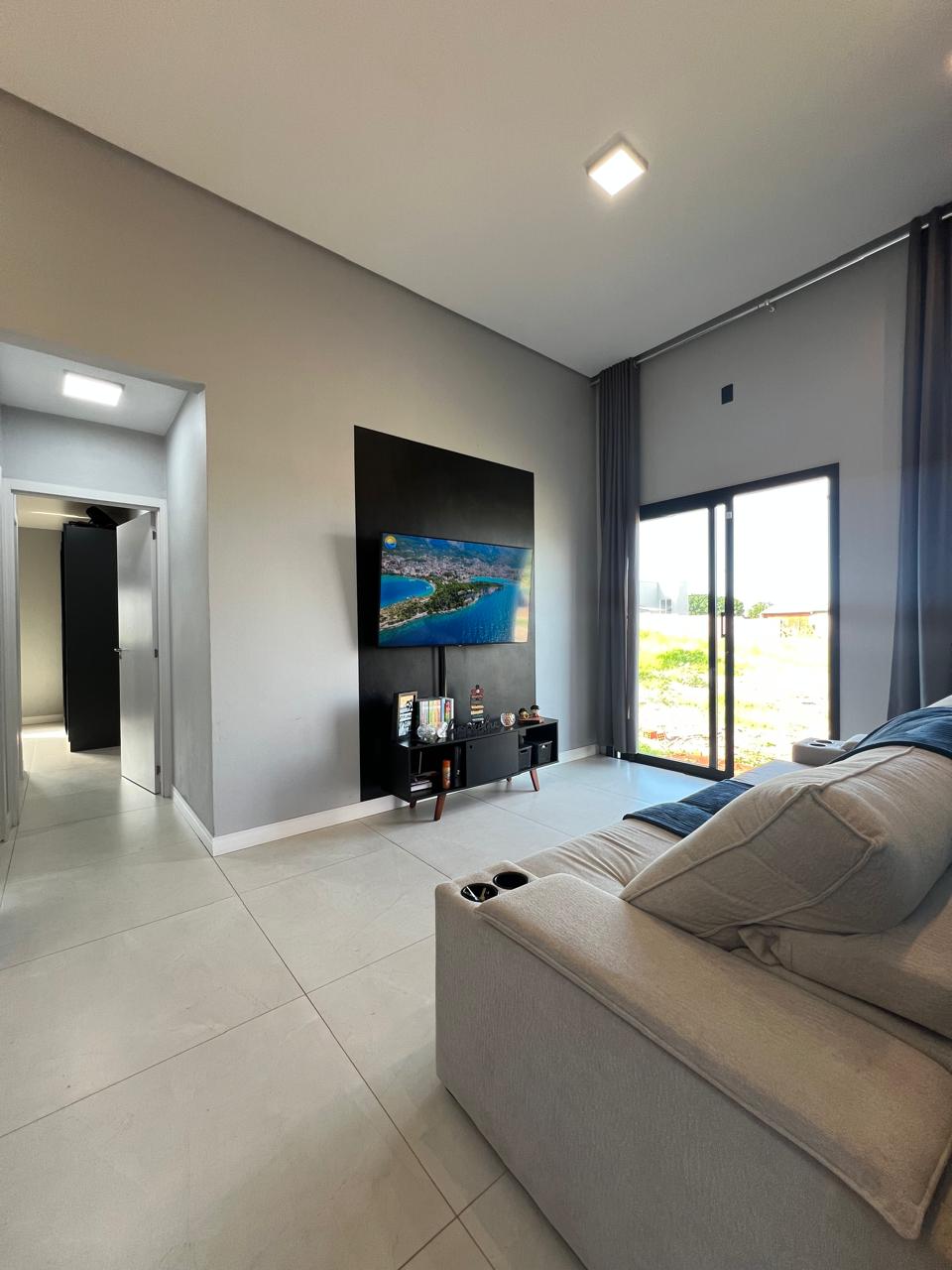 Gallery 01