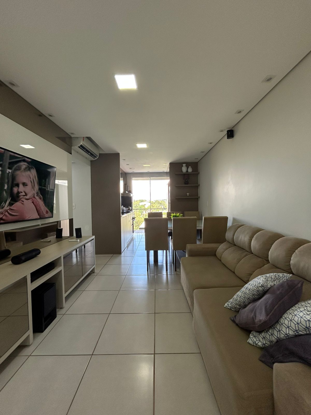 Gallery 01