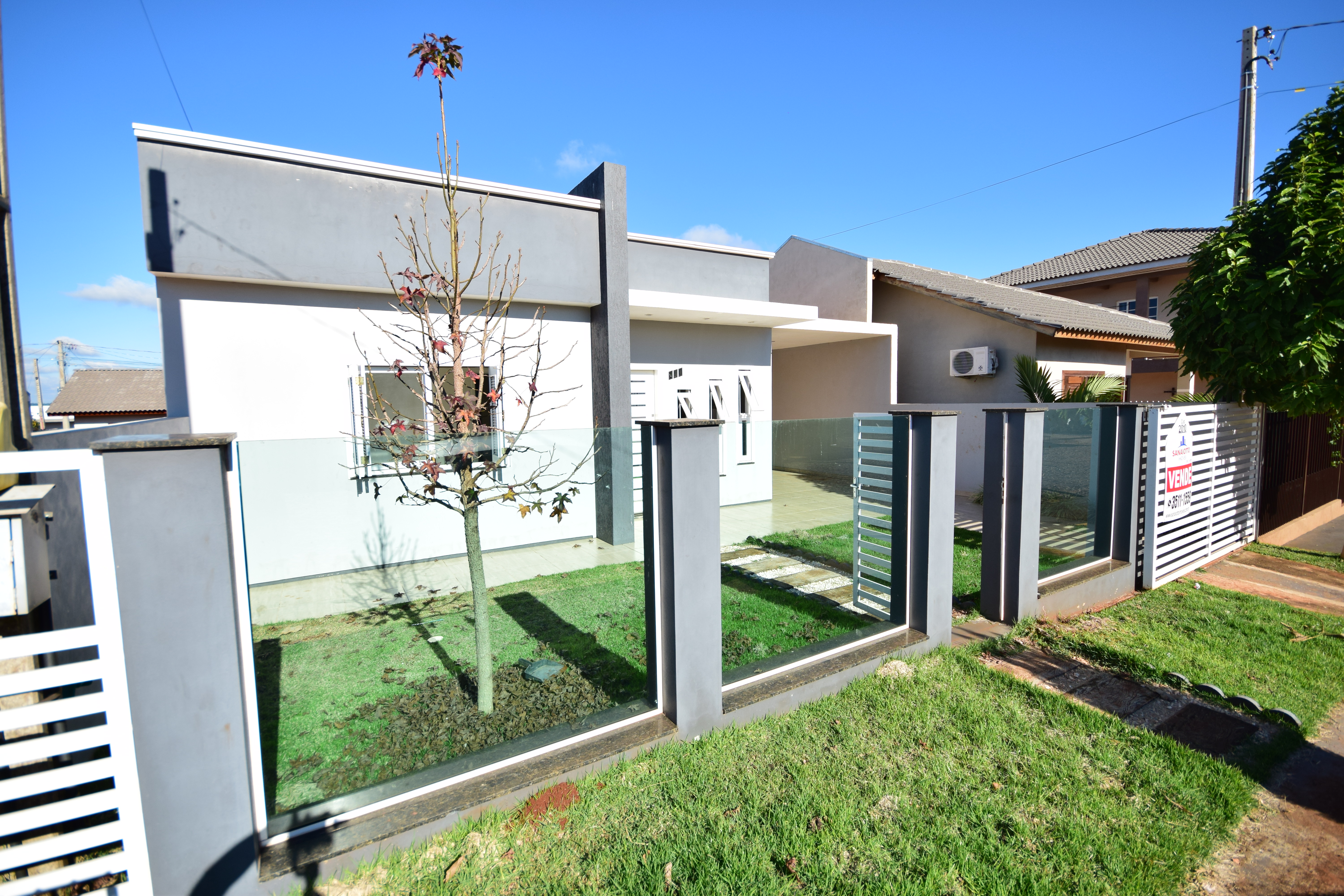 Gallery 01