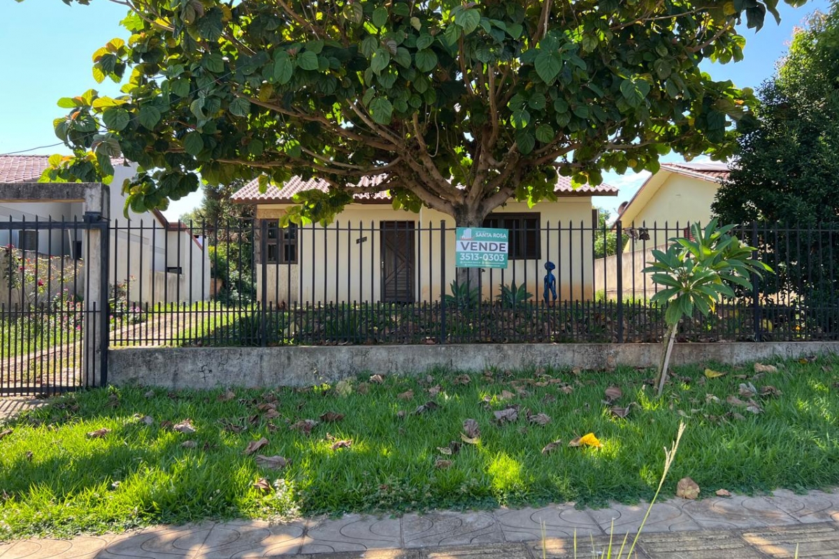 Casa - Terreno grande