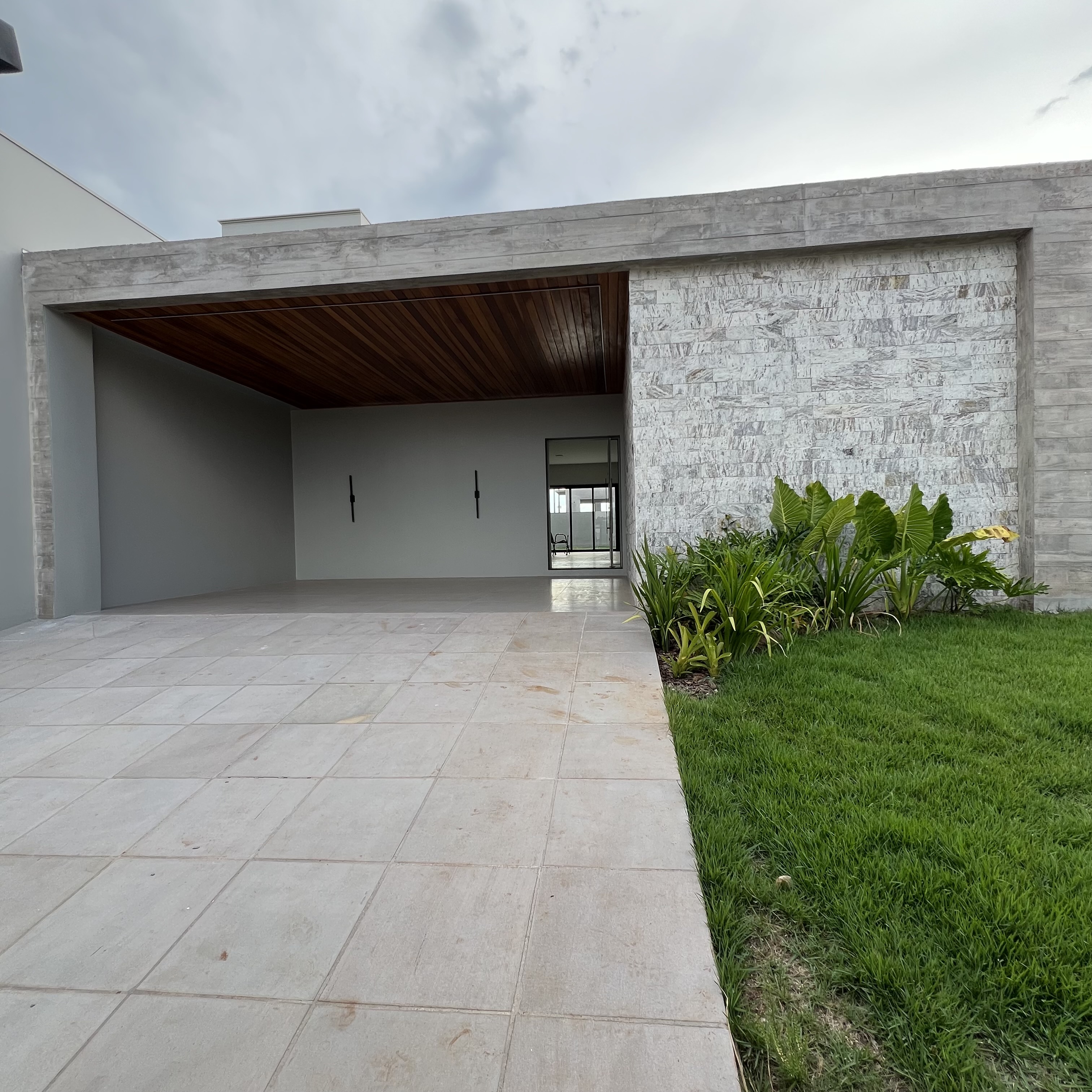 Gallery 01
