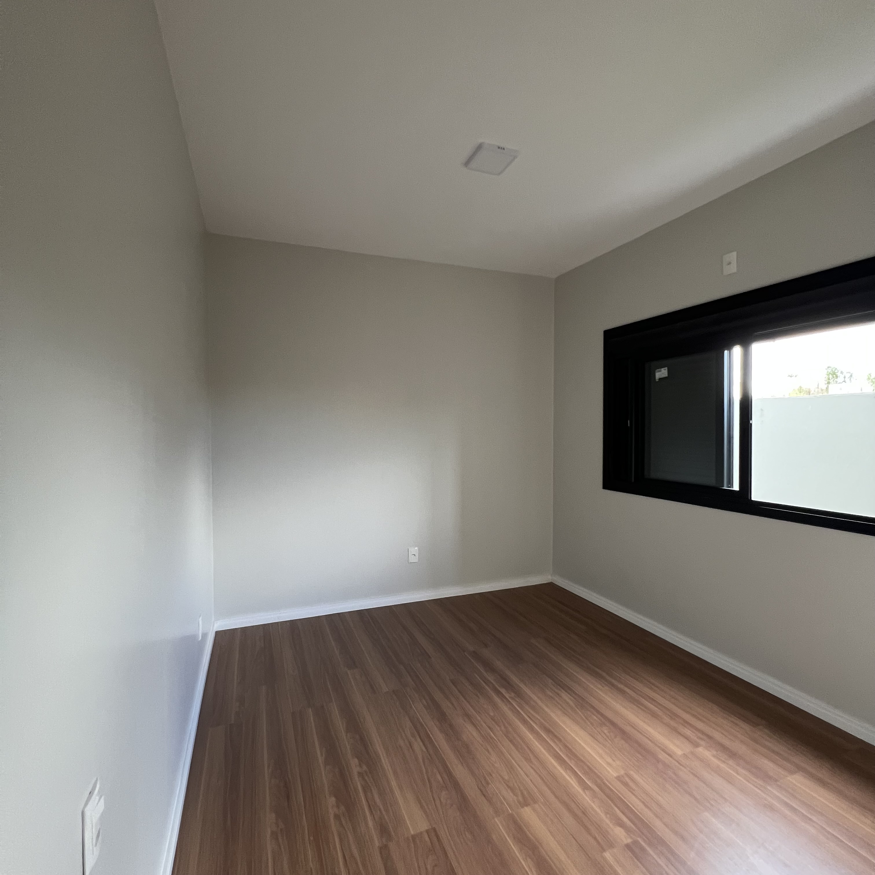 Gallery 01