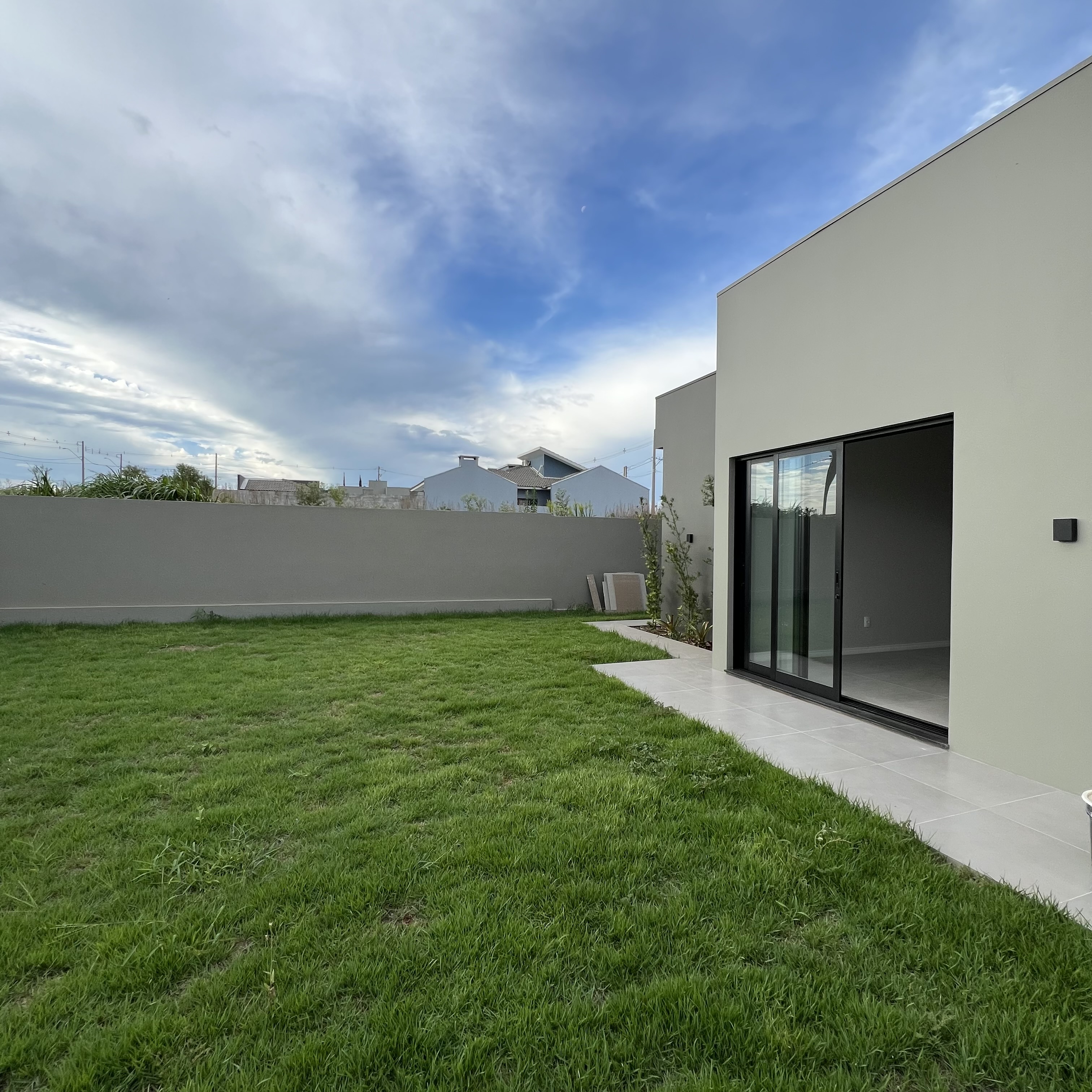 Gallery 01
