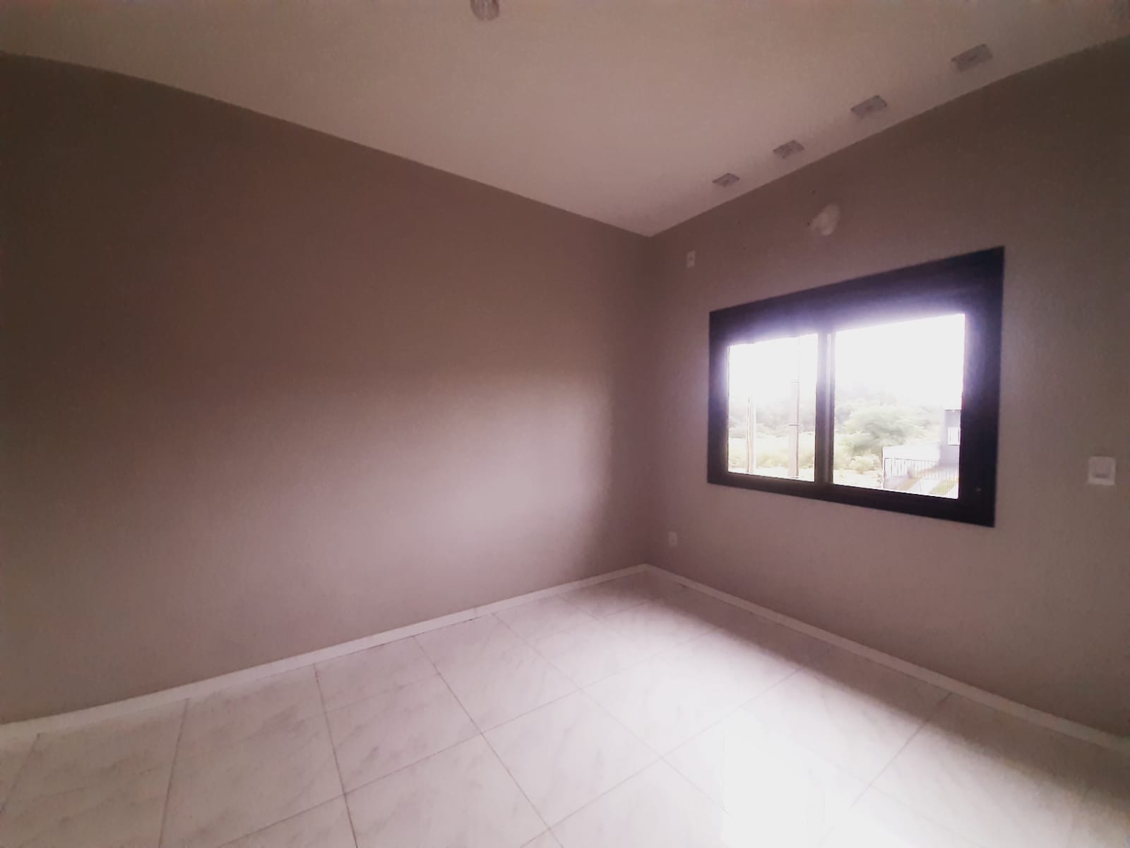 Gallery 01
