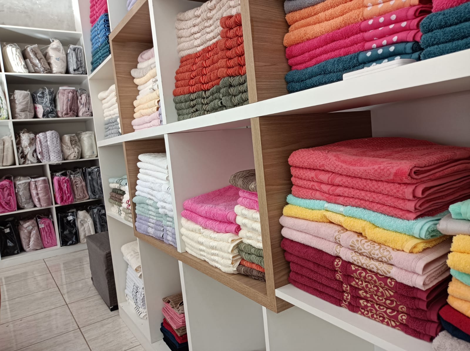 Gallery 01