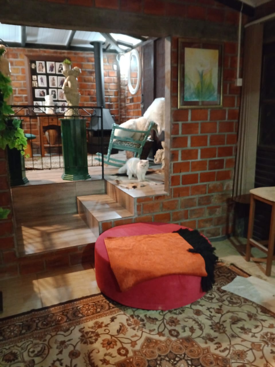 Gallery 01
