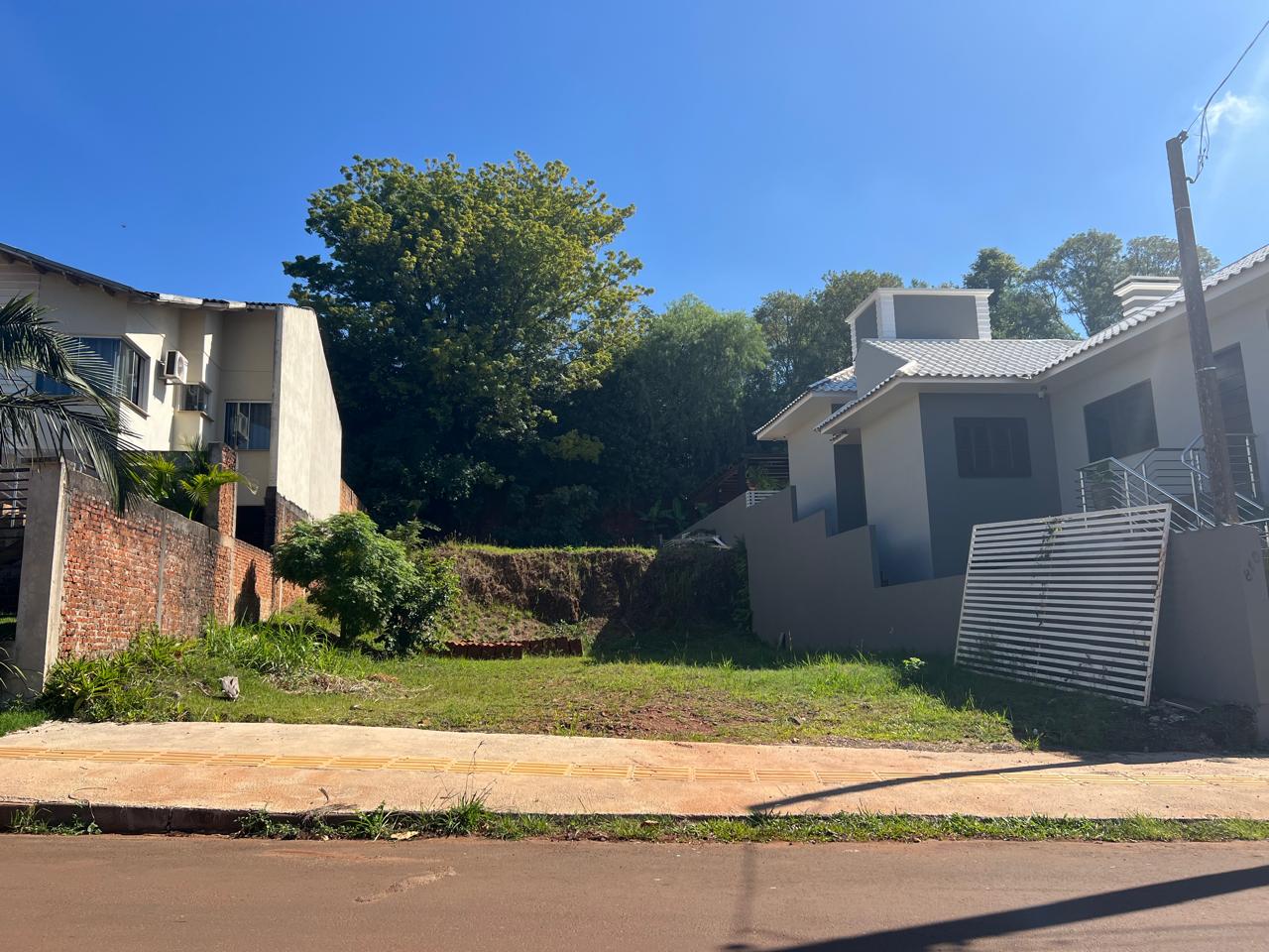 Terreno - Bairro Nobre