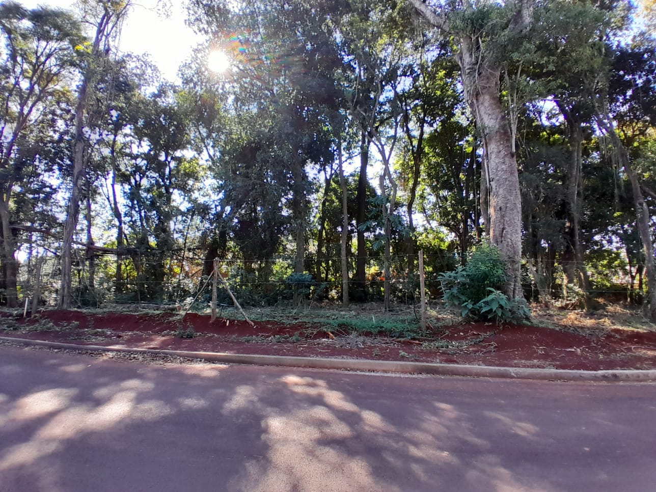 TERRENO NA QUINTA DO BOM RETIRO