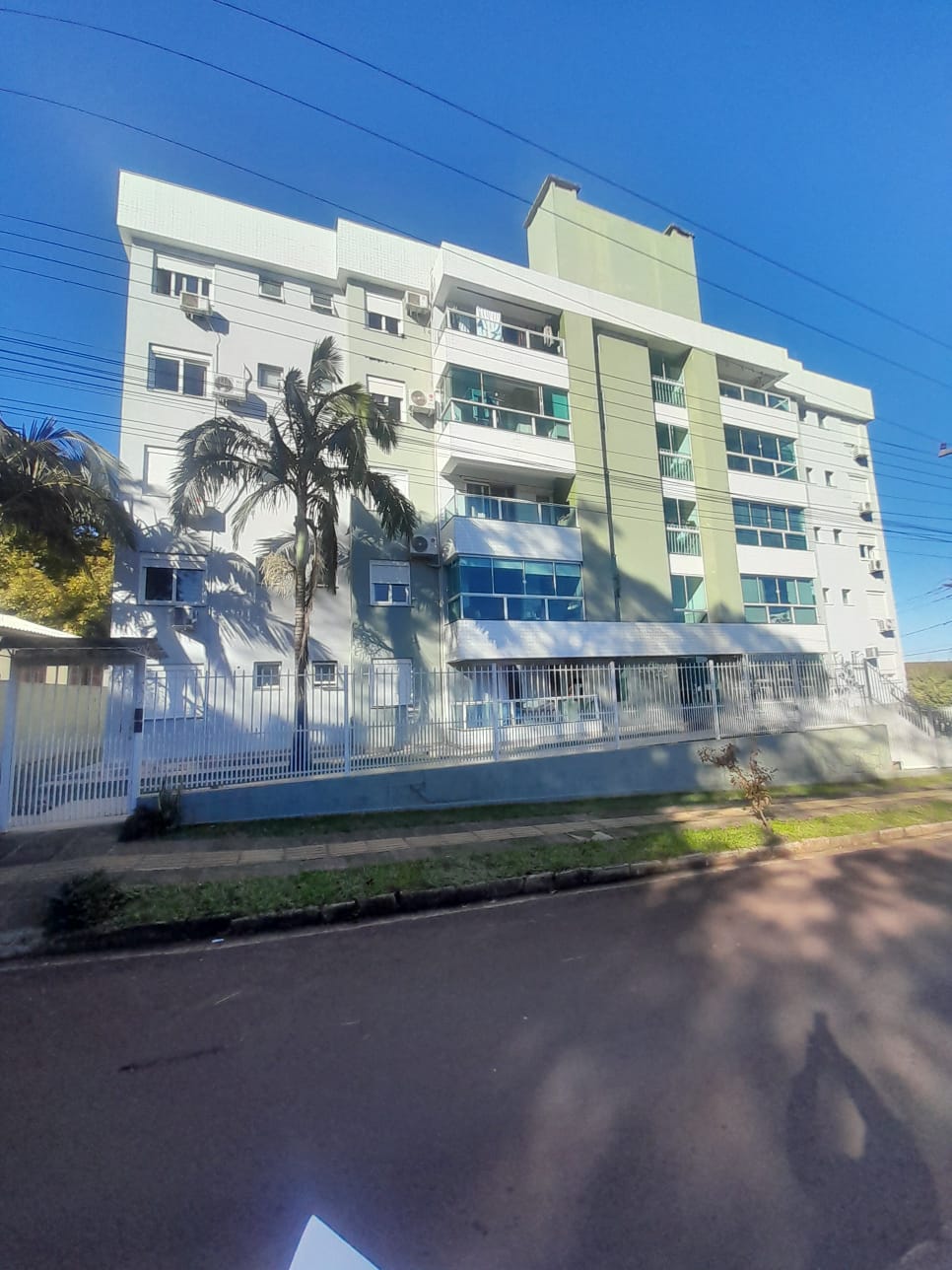 LINDO APARTAMENTO PRÓXIMO AO TAPE PORÃ