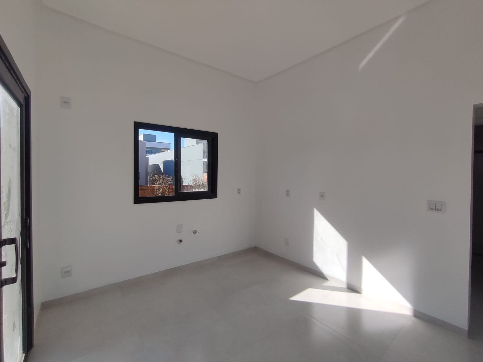 Gallery 01