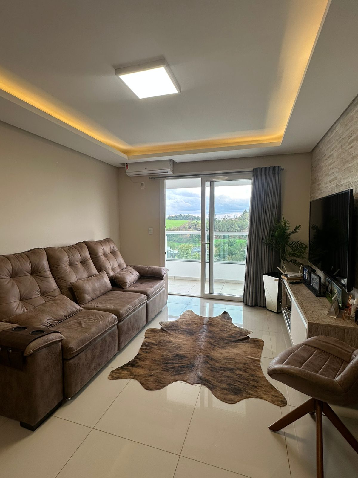 Gallery 01
