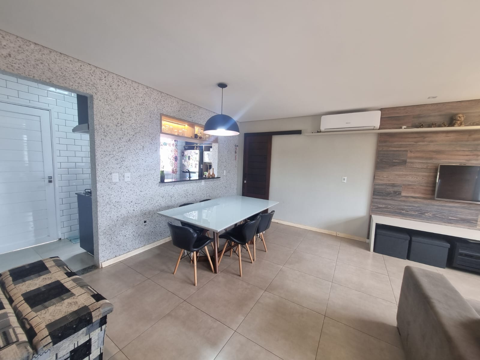 Gallery 01
