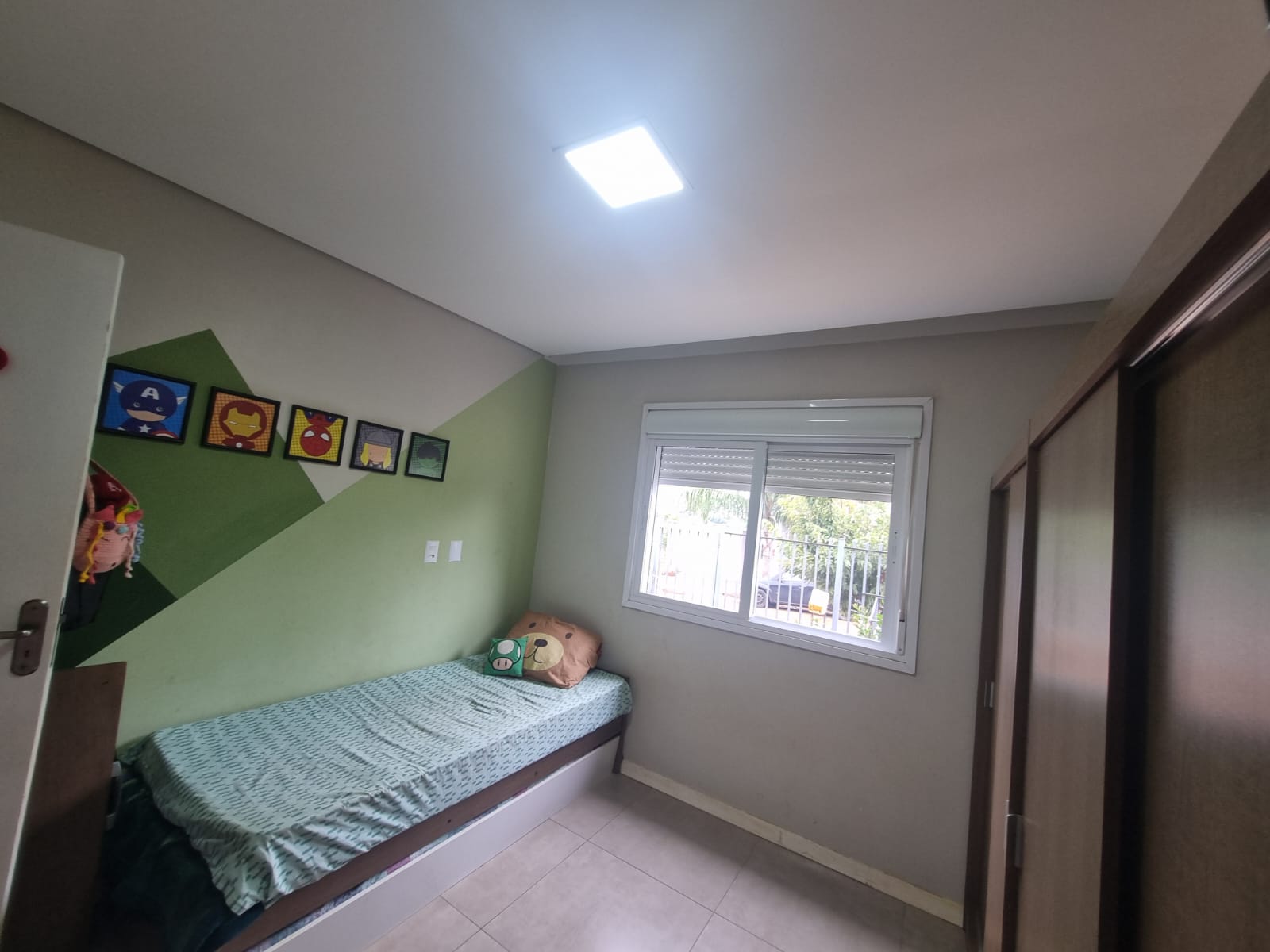Gallery 01