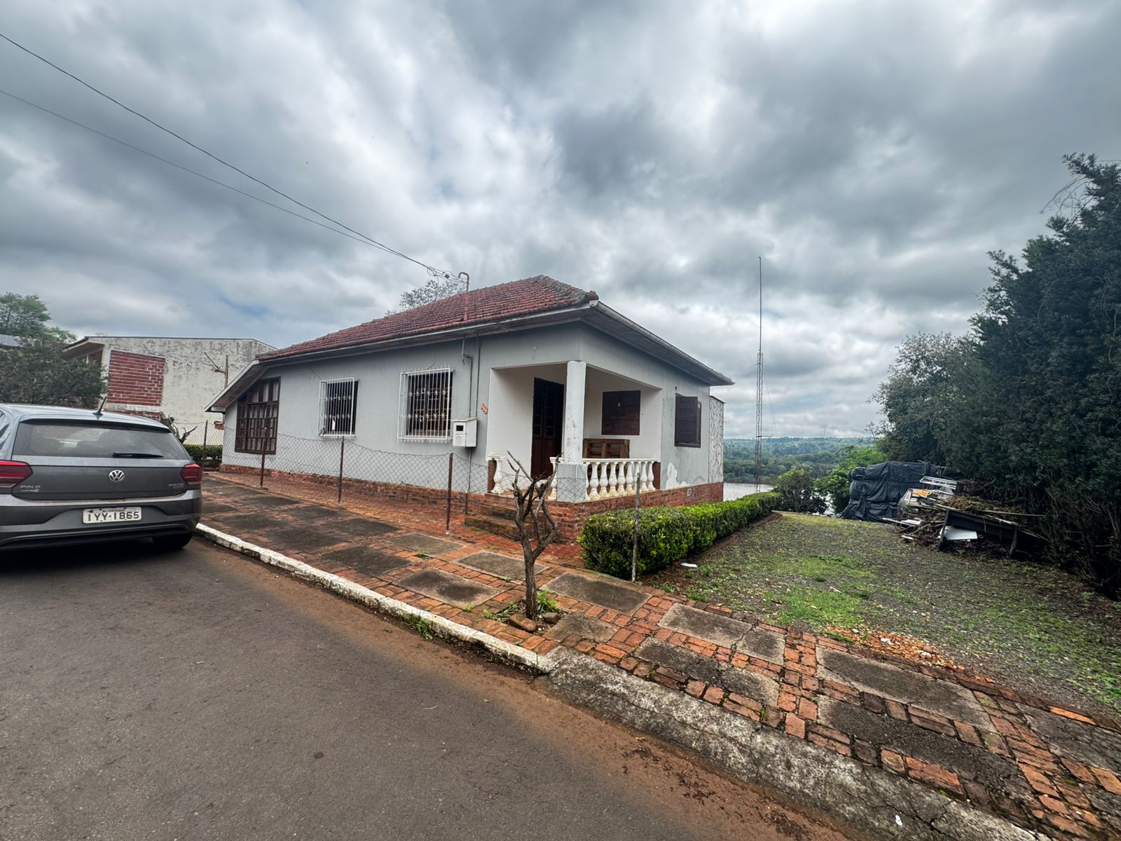 Casa de Alvenaria  - Centro de Porto Maua RS