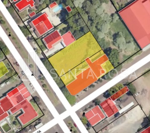 Comércio Localizado na Avenida Flores da Cunha