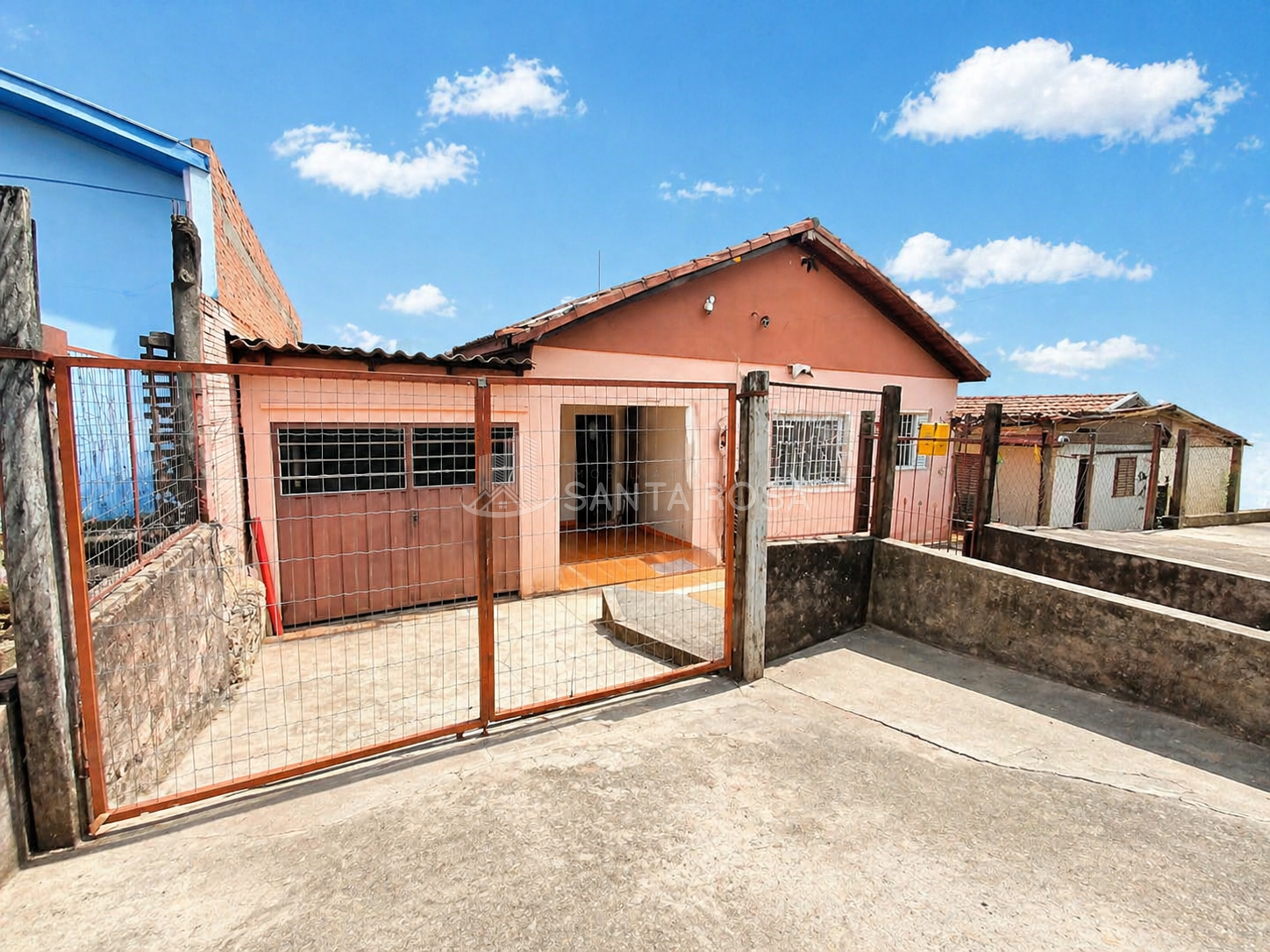 CASA NA SULINA - 3 DORMITÓRIOS