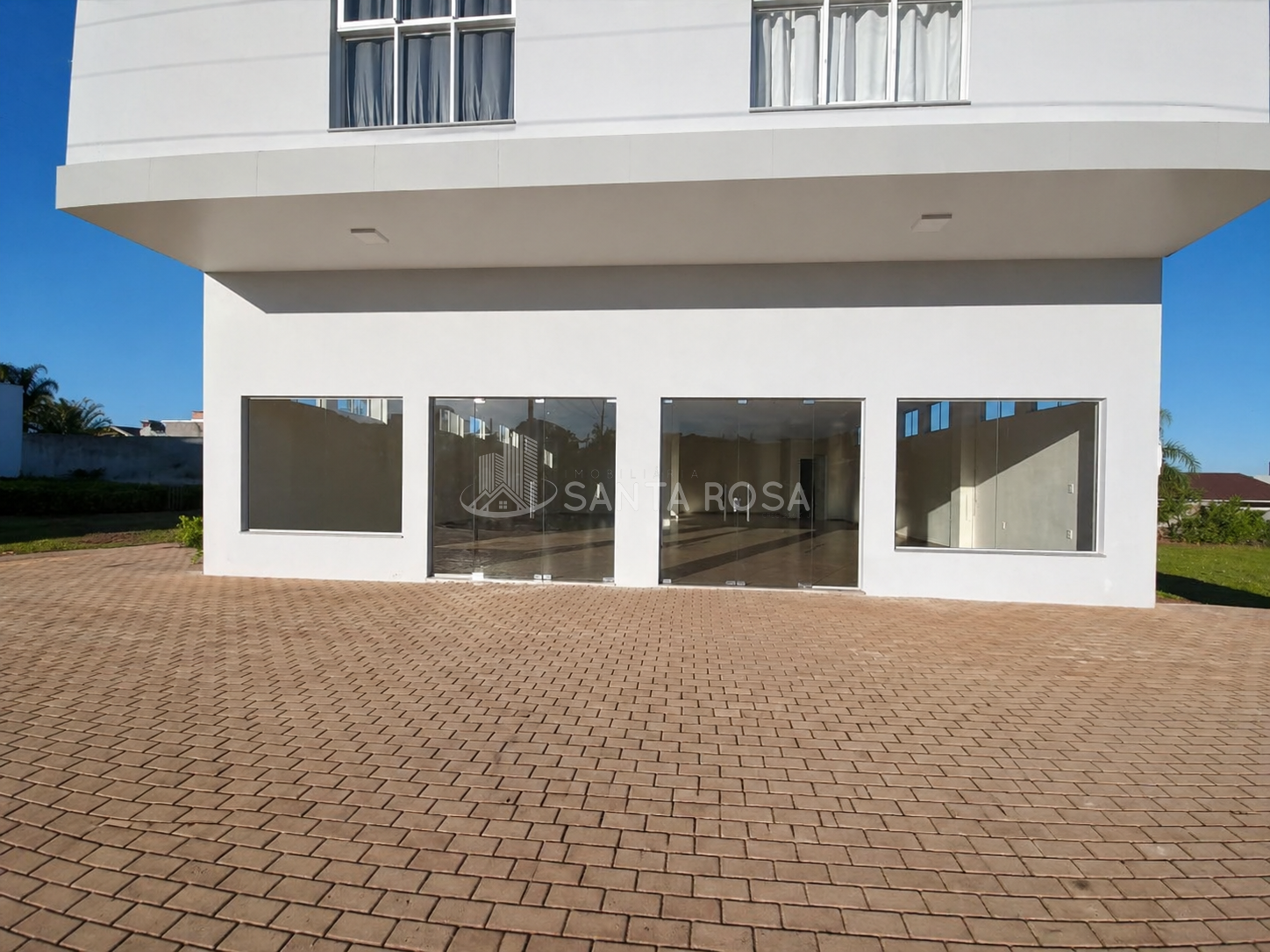 SALA COMERCIAL AMPLA NO CENTRAL