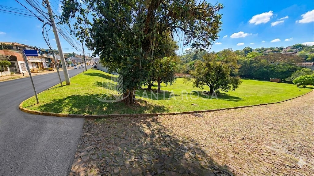 TERRENO COMERCIAL - AV TUPARENDI