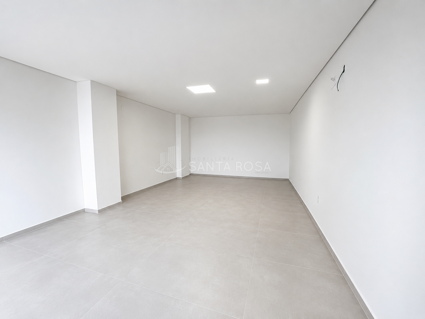 SALA COMERCIAL CENTRO