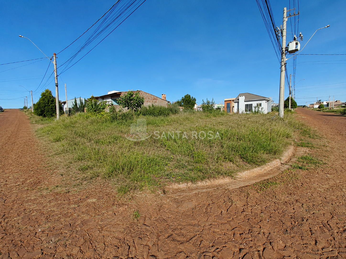 TERRENO NA GUIA LOPES